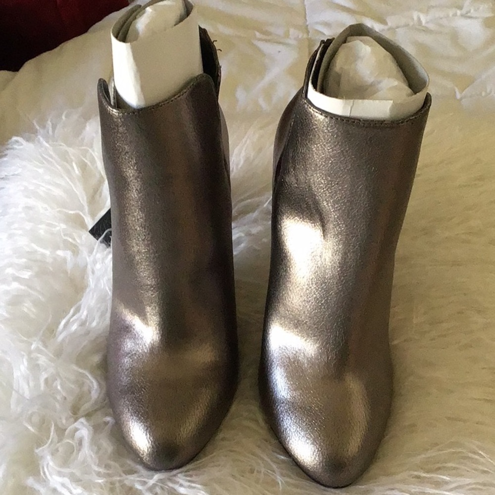 Zara Silver ankle boots high heels size 6